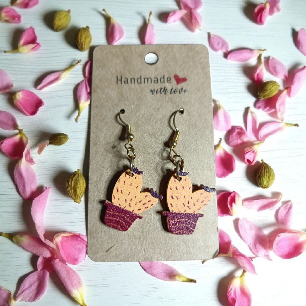 Pendientes Modelo Cactus en color amarillo
