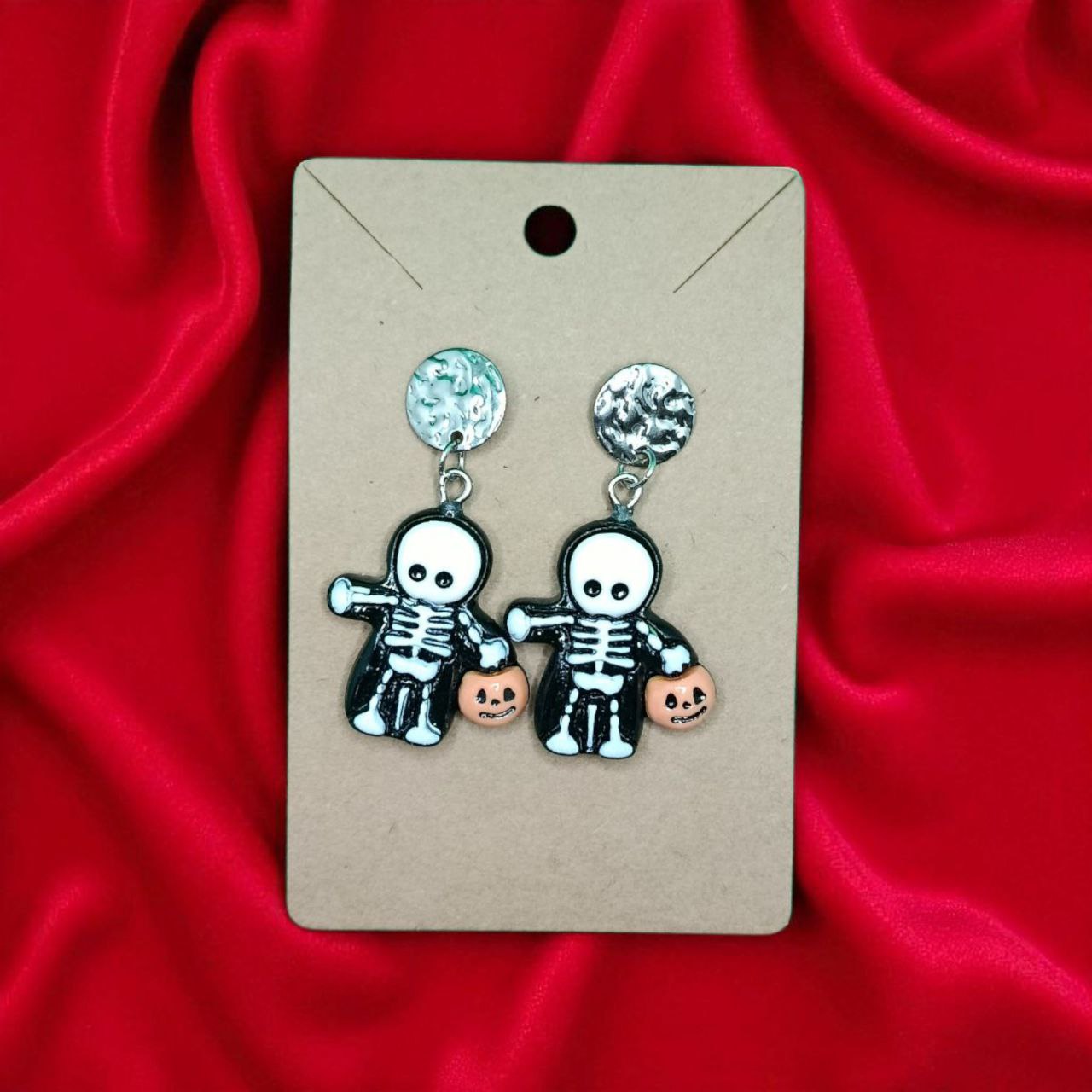 Pendientes Skellie con engarce de acero inoxidable