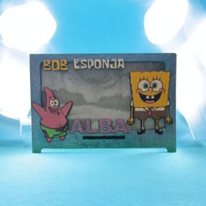 L&aacute;mpara Fondo de Bikini encendida