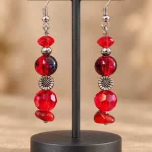 Pendientes Modelo Agata Roja en soporte negro